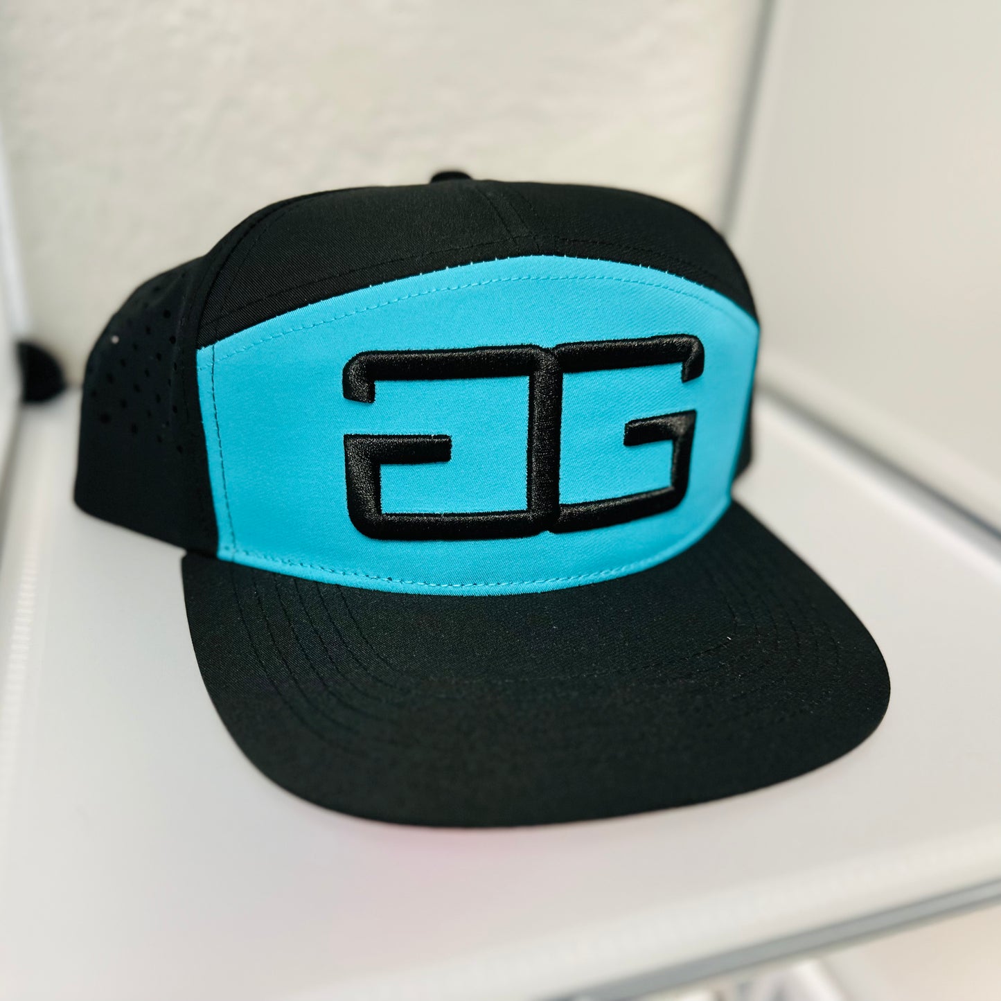 GG DRY-FIT POLYESTER 7-PANEL HAT